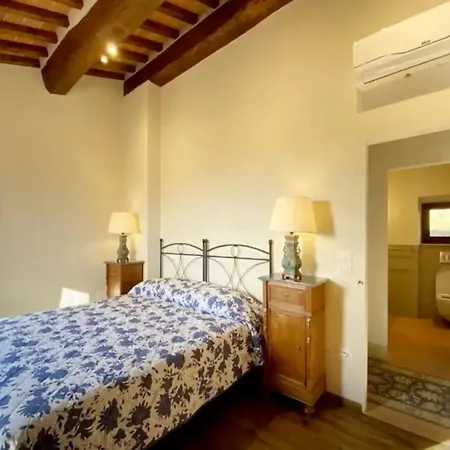 Holiday home Affascinante Vibrazioni Toscane